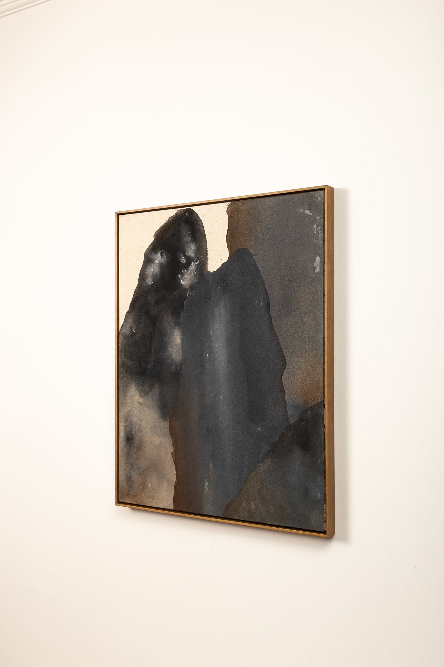 LÀ-BAS DANS L'OMBRE